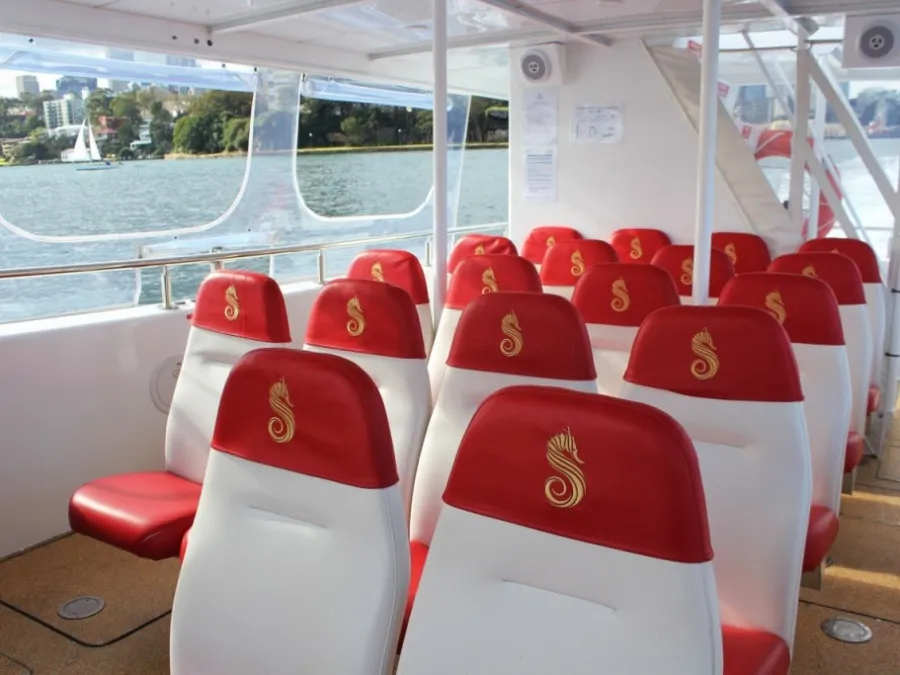 Fantasea-Explorer-Interior-Seating